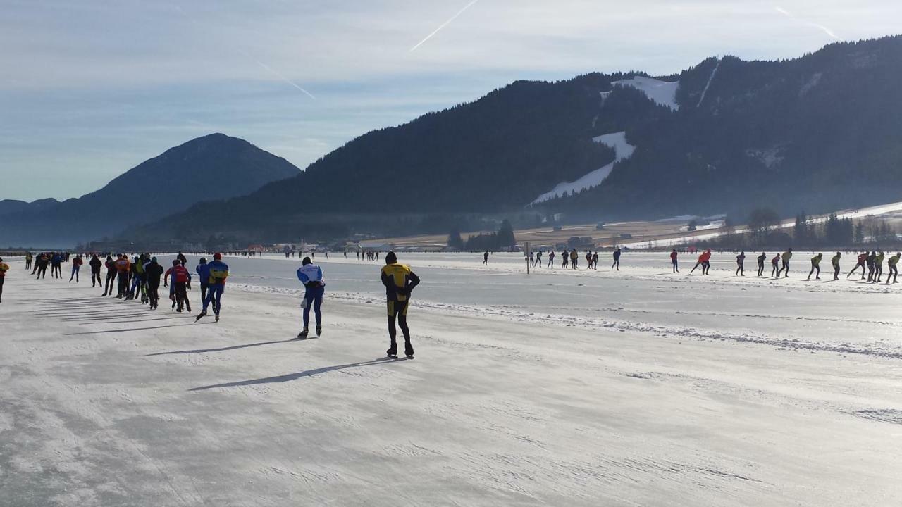 Haus Lackner Am Weissensee In Kaernten 外观 照片